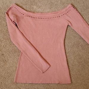 GUESS off shoulder top